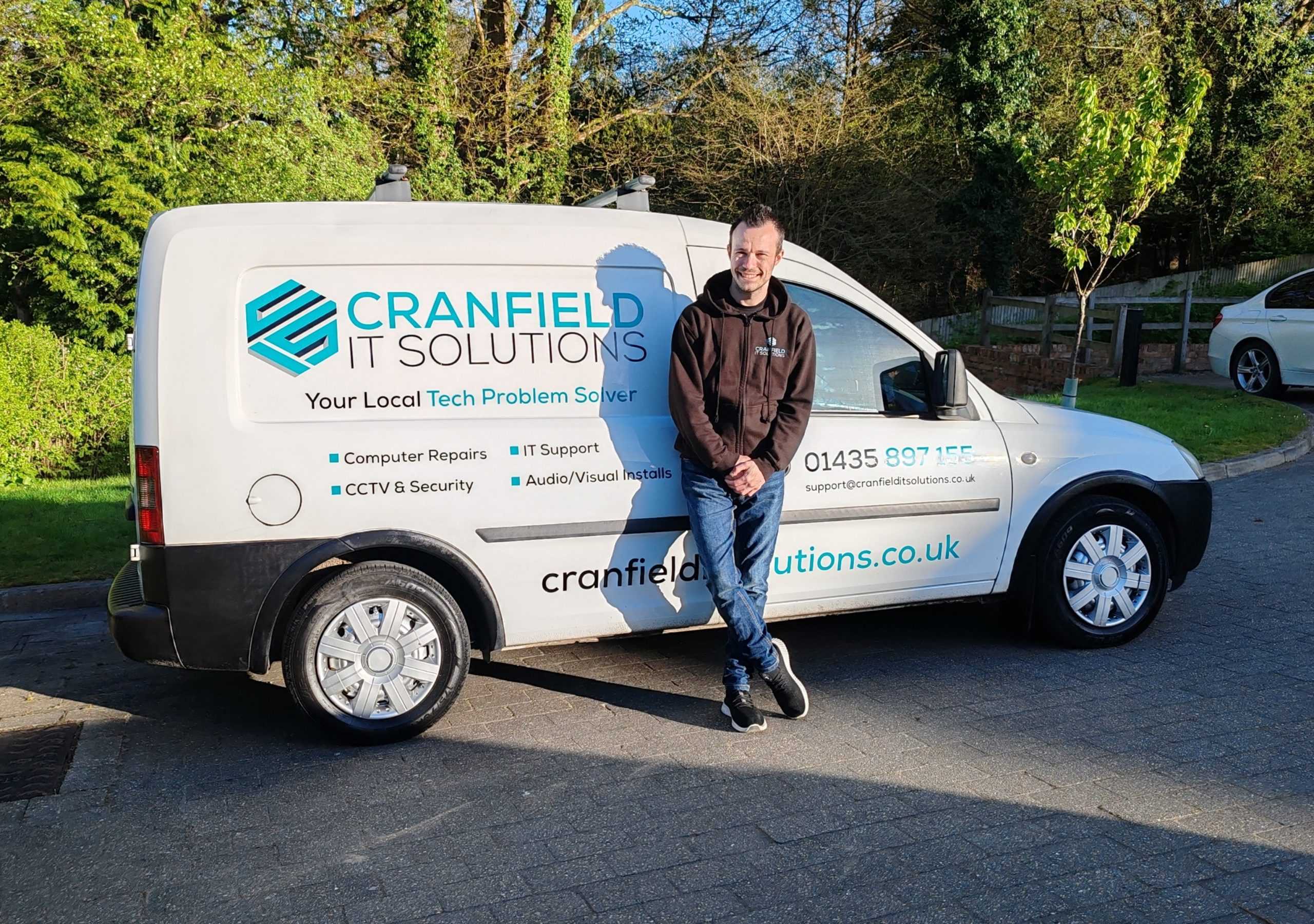 Matt Cranfield of Cranfield IT Solutions – delivering expert computer repairs, IT support, and smart tech solutions throughout Heathfield, Uckfield, Mayfield, Eastbourne, Pembury, and all of East Sussex.