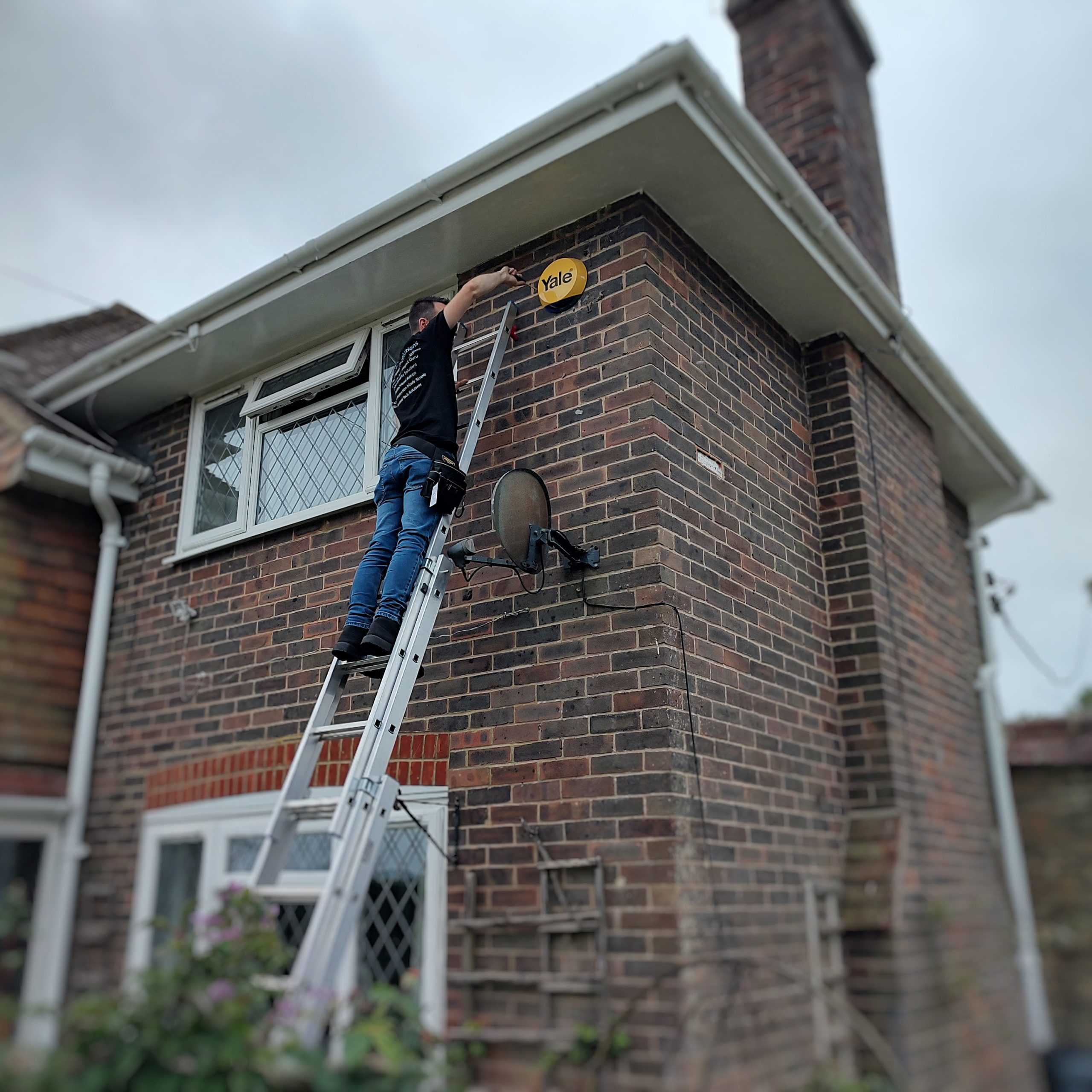 Yale alarm installer - Cranfield IT Solutions